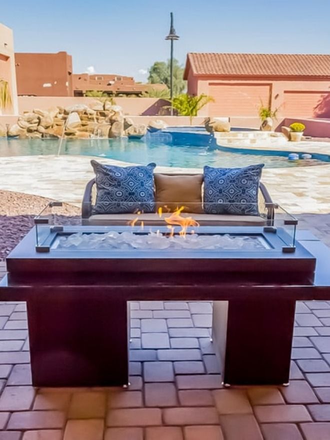 glass-top-outdoor-fire-pit-table.jpg